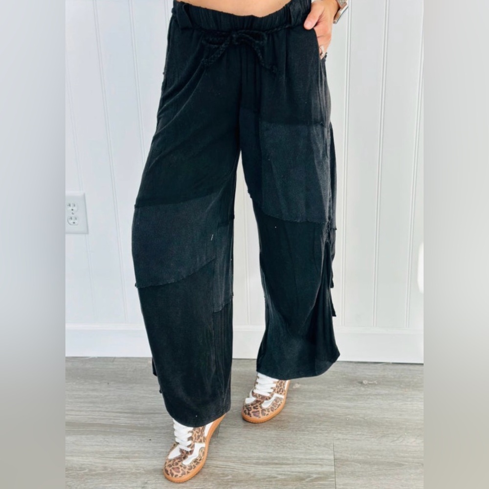 POL Black Wide-Leg Pants